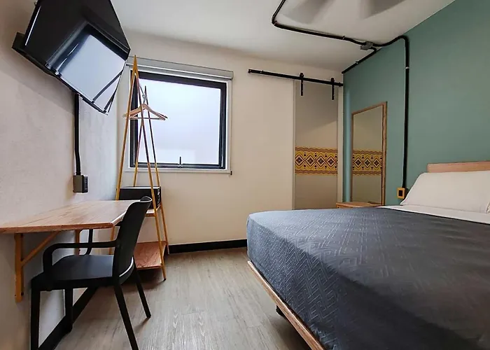 Escala Colonia Roma Hotel